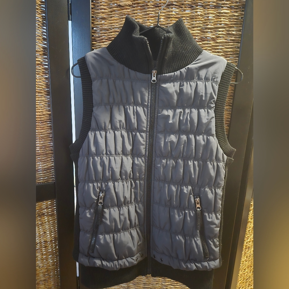 Sporty Performance Puffer Vest